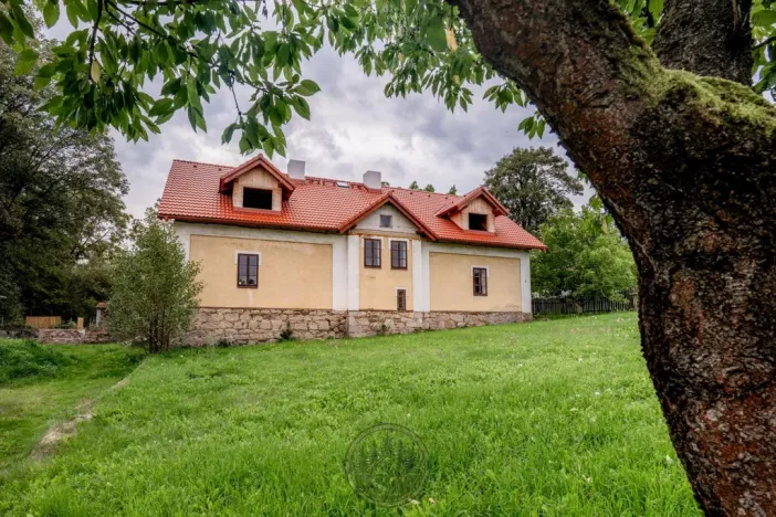 Prodej rodinného domu, Milíkov, 248 m2