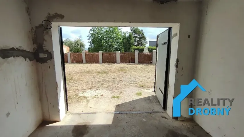 Pronájem garáže, Lom, Vrchlického, 21 m2