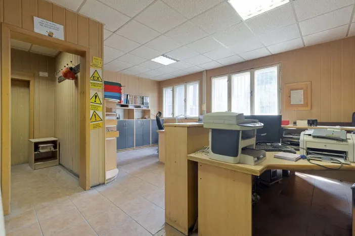 Prodej výrobních prostor, Ostrava, 9648 m2