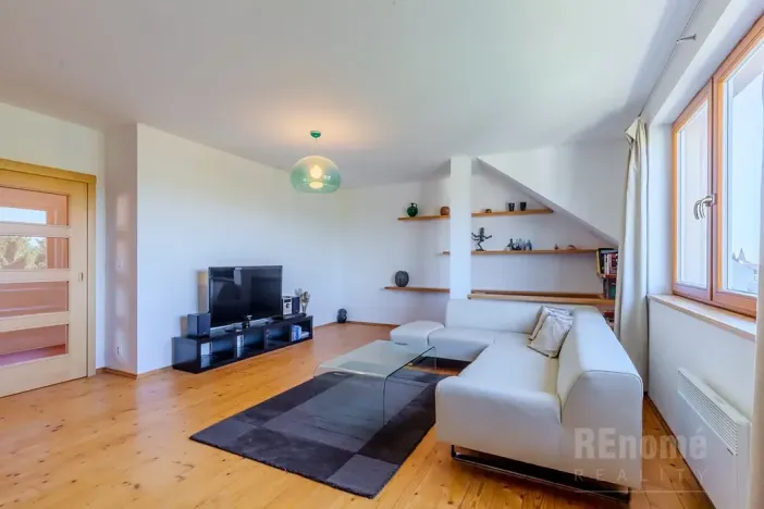 Prodej atypického bytu, Jílové u Prahy, Čihákova, 103 m2