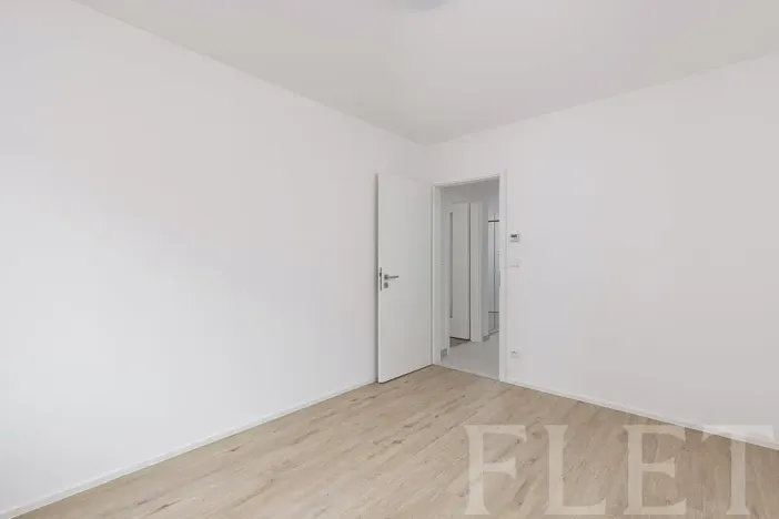 Pronájem bytu 2+kk, Praha - Karlín, Křižíkova, 49 m2