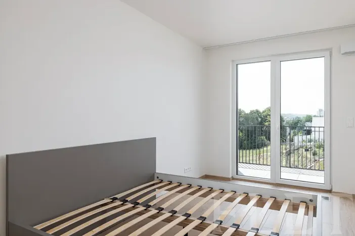 Pronájem bytu 2+kk, Praha - Řeporyje, Haenkeho, 47 m2