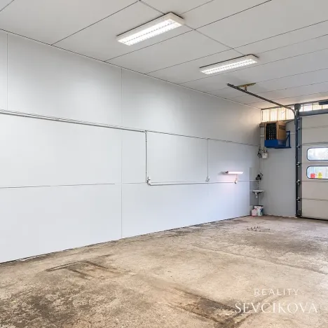 Pronájem skladu, Hradec Králové, Vlčkovická, 70 m2