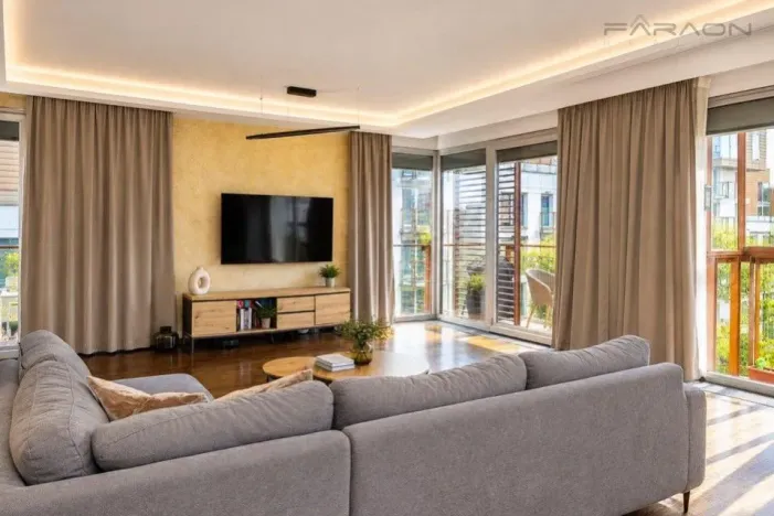 Pronájem bytu 2+kk, Praha - Vinohrady, Korunní, 89 m2