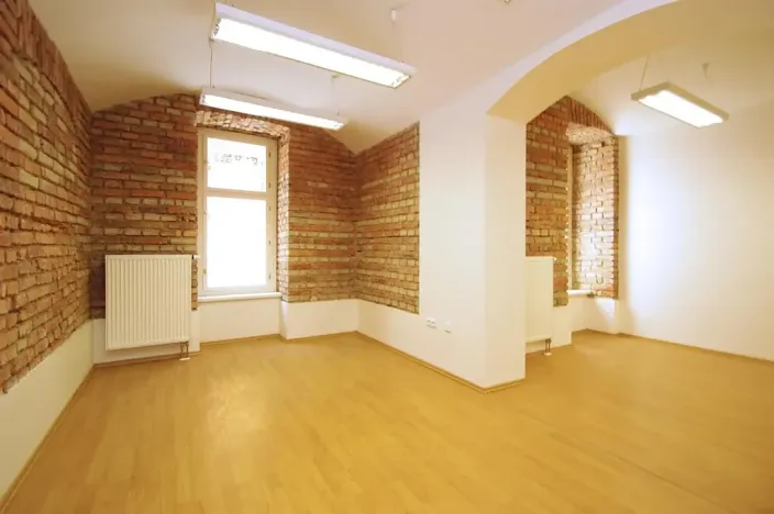 Pronájem obchodního prostoru, Praha - Vinohrady, Mánesova, 135 m2