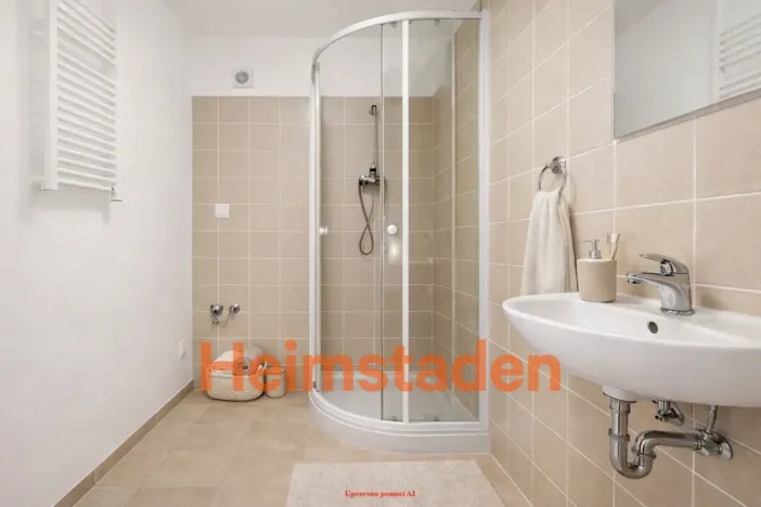 Pronájem bytu 2+kk, Frýdek-Místek - Frýdek, Nad Stadionem, 38 m2