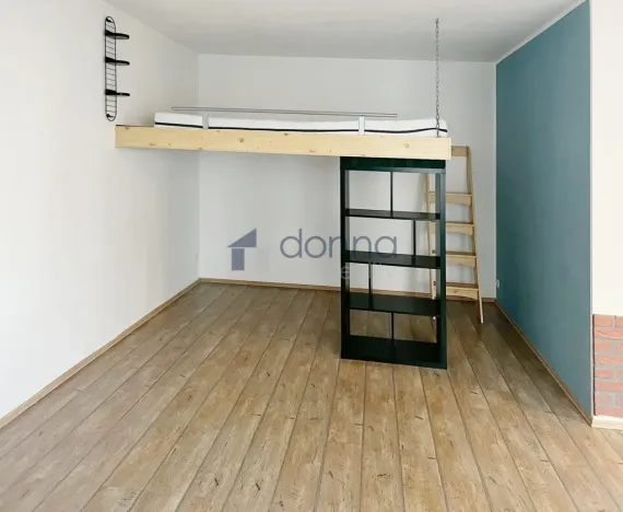 Pronájem bytu 1+kk, Praha, Hnězdenská, 40 m2