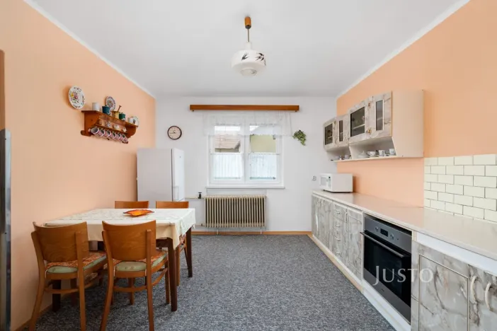 Prodej rodinného domu, Moravský Písek, Nedakoničky, 150 m2
