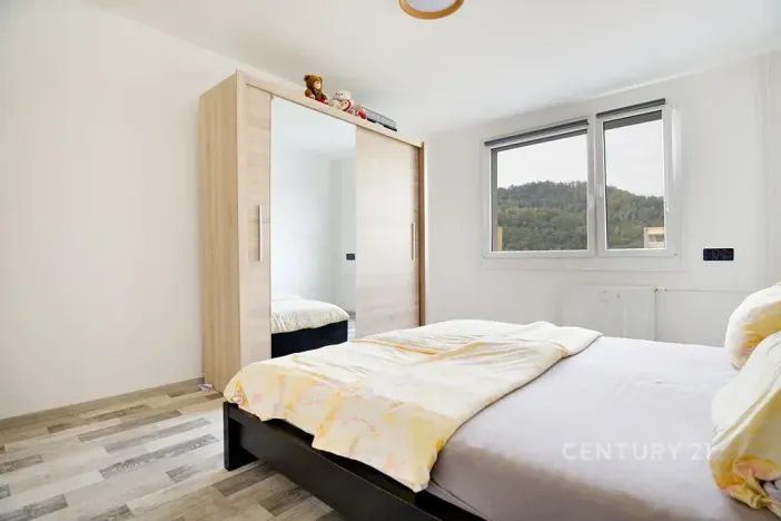 Prodej podílu bytu 3+1, Děčín, Kosmonautů, 79 m2