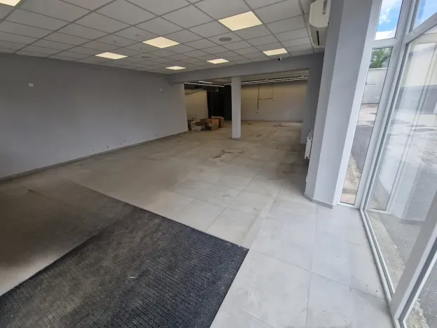 Pronájem obchodního prostoru, Havířov - Bludovice, Těšínská, 450 m2