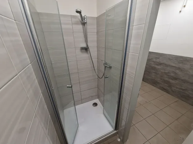 Pronájem obchodního prostoru, Havířov - Bludovice, Těšínská, 450 m2