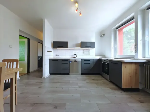 Prodej bytu 3+kk, Jizbice, 63 m2