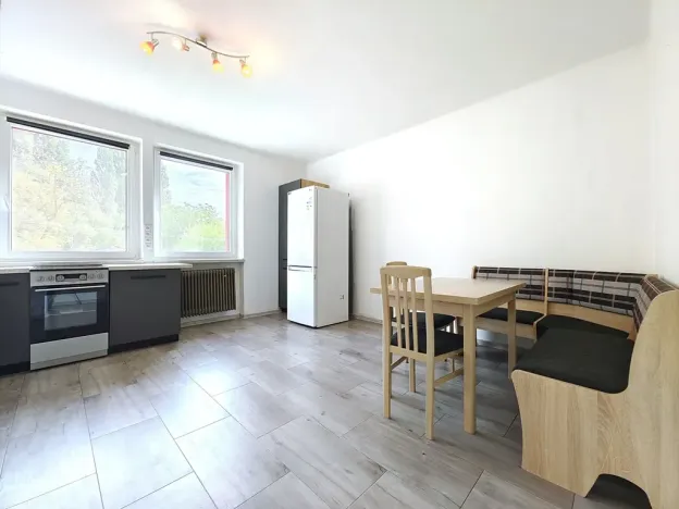 Prodej bytu 3+kk, Jizbice, 63 m2