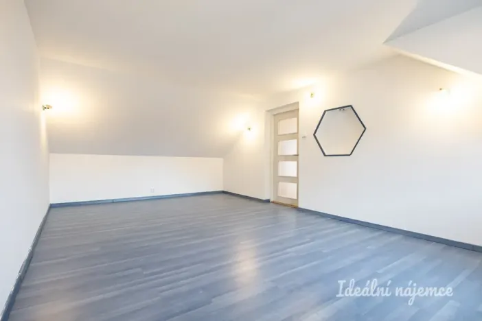 Pronájem rodinného domu, Brandýs nad Labem-Stará Boleslav - Stará Boleslav, Železná, 140 m2