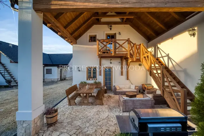 Prodej ubytování, Lipí, 223 m2