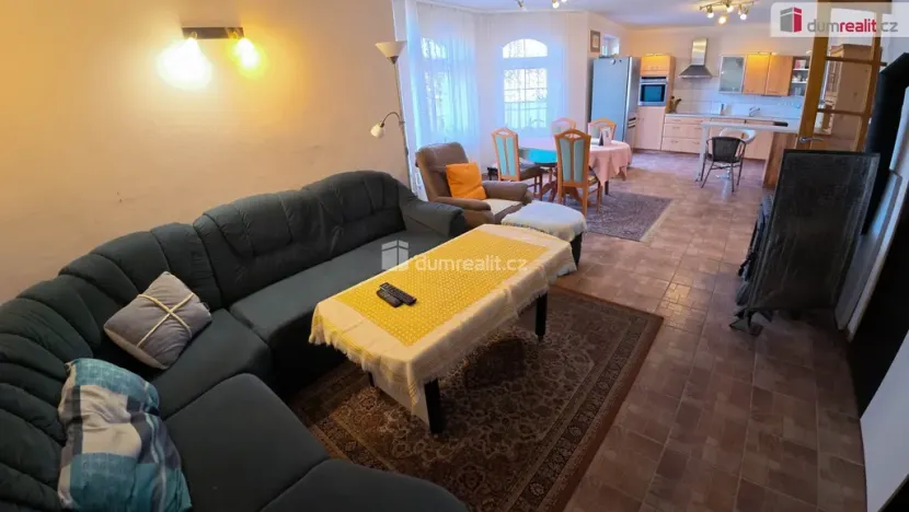 Pronájem rodinného domu, Bystřice - Ouběnice, 300 m2