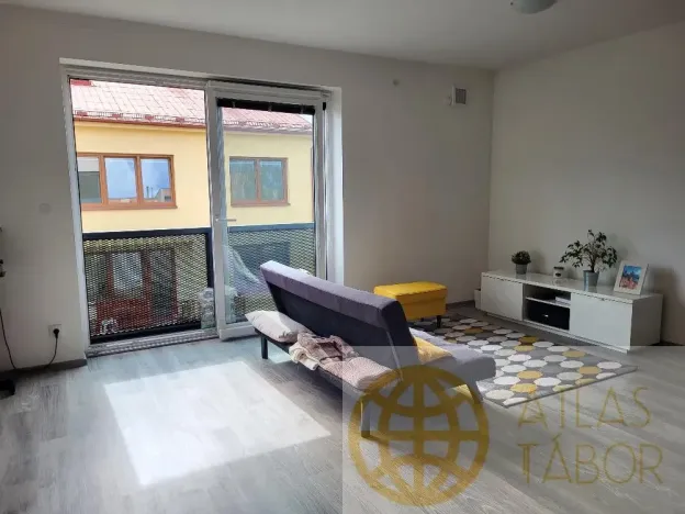 Pronájem bytu 2+kk, Tábor - Klokoty, Kpt. Jaroše, 53 m2