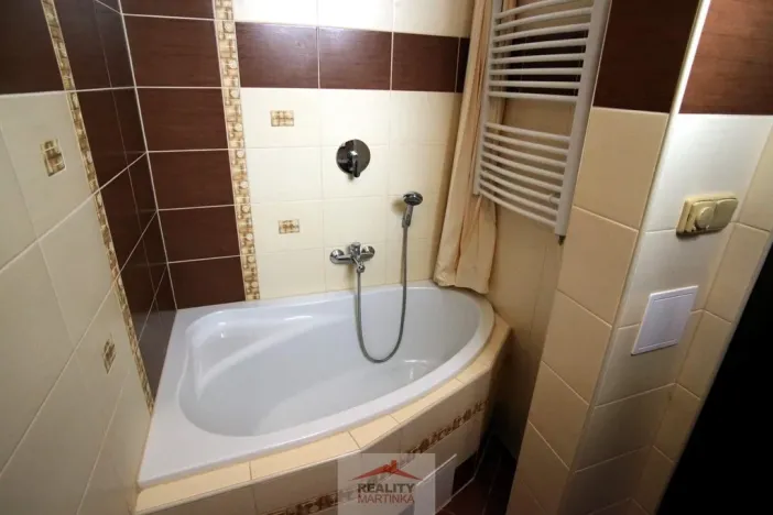Pronájem bytu 2+1, Valašské Meziříčí - Krásno nad Bečvou, Sklářská, 56 m2