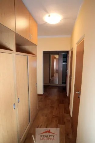 Pronájem bytu 2+1, Valašské Meziříčí - Krásno nad Bečvou, Sklářská, 56 m2