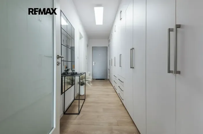 Prodej bytu 2+kk, Kolín, Zásmucká, 64 m2