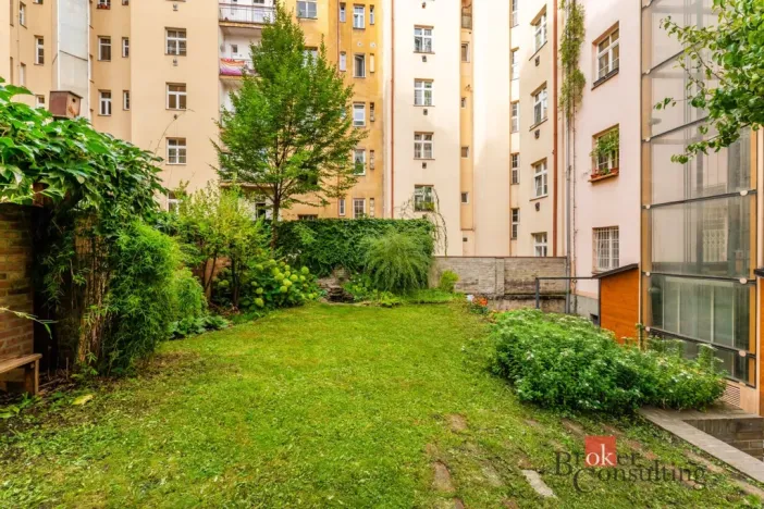Prodej bytu 2+kk, Praha - Žižkov, Roháčova, 47 m2