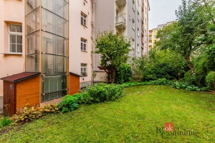 Prodej bytu 2+kk, Praha - Žižkov, Roháčova, 47 m2
