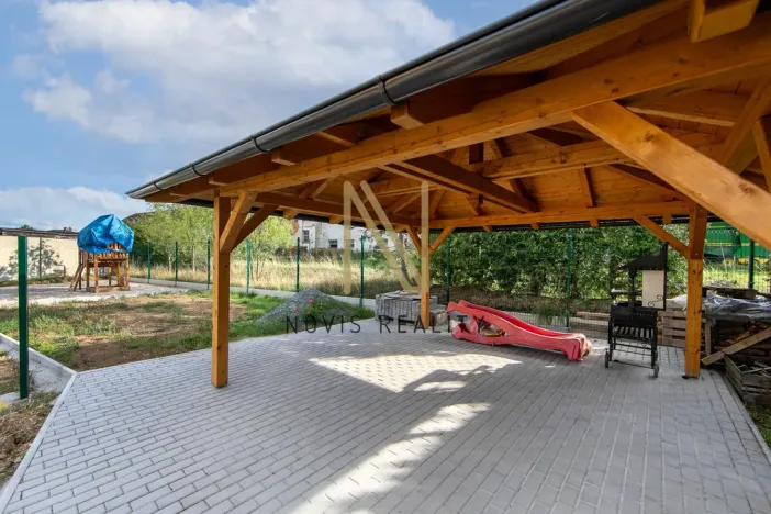 Prodej bytu 3+kk, Vochov, 52 m2