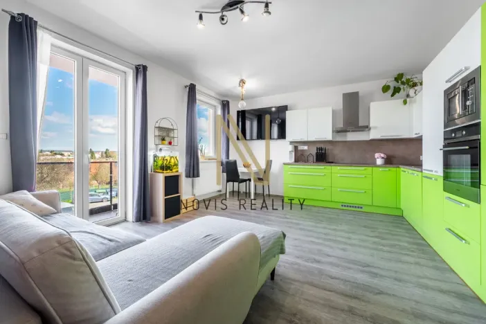 Prodej bytu 3+kk, Vochov, 52 m2