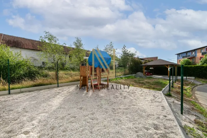 Prodej bytu 3+kk, Vochov, 52 m2