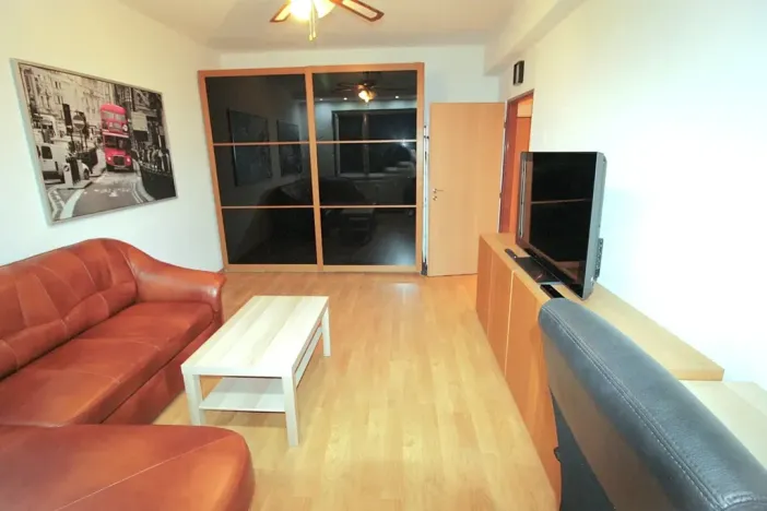 Pronájem bytu 2+1, Praha - Vysočany, Kolbenova, 55 m2