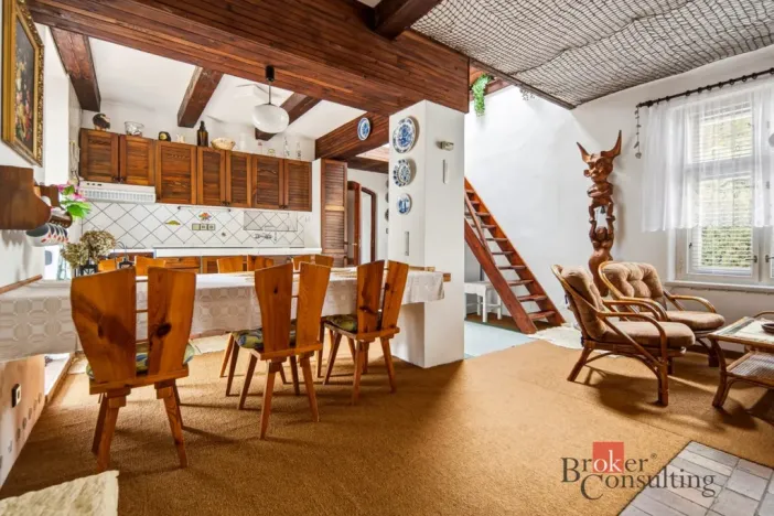 Prodej rodinného domu, Nové Město nad Metují, Lesní, 128 m2