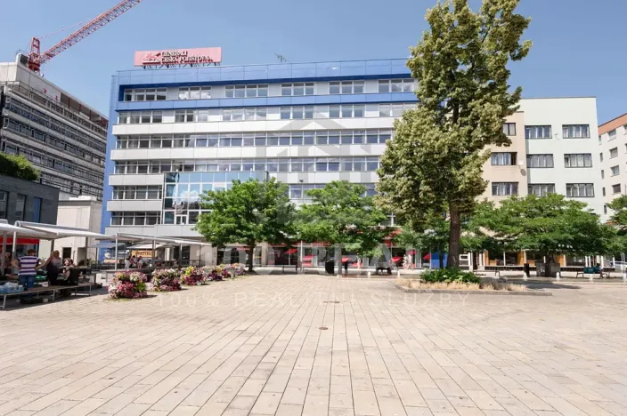 Pronájem bytu 2+kk, Pardubice, třída Míru, 51 m2
