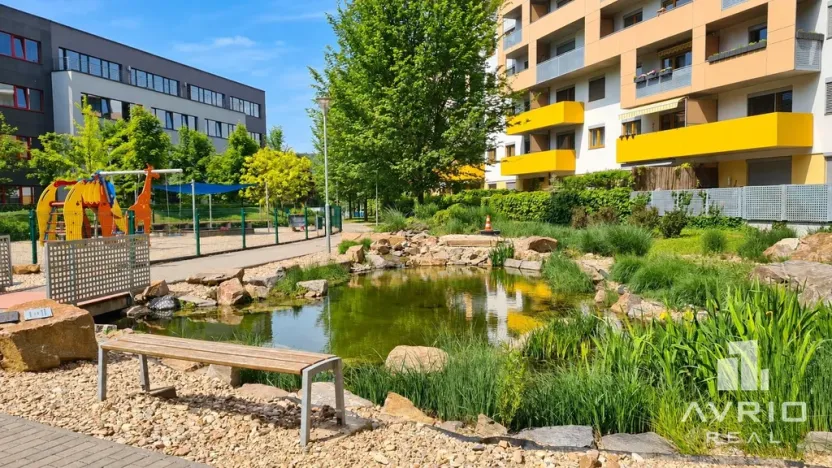 Pronájem bytu 2+kk, Brno, Sochorova, 59 m2