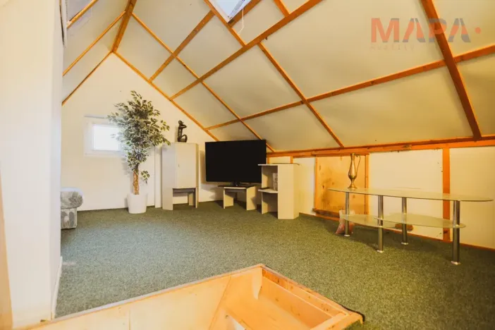 Prodej rodinného domu, Žiželice - Přívlaky, 154 m2