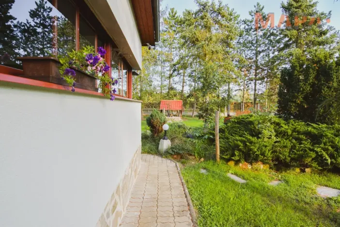 Prodej rodinného domu, Žiželice - Přívlaky, 154 m2