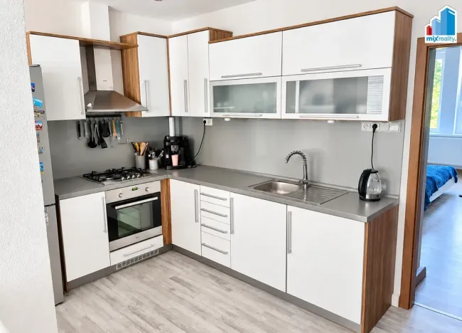 Prodej bytu 3+kk, Plzeň - Jižní Předměstí, náměstí Míru, 73 m2