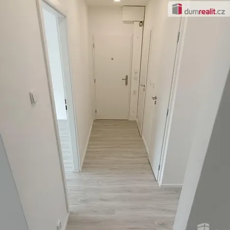 Pronájem bytu 2+1, Benešov nad Ploučnicí, Sídliště, 56 m2