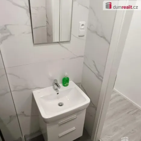 Pronájem bytu 2+1, Benešov nad Ploučnicí, Sídliště, 56 m2