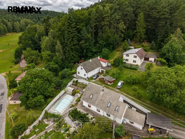 Prodej rodinného domu, Koberovy, 159 m2