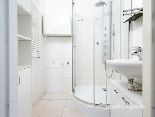 Pronájem bytu 3+1, Praha - Hlubočepy, Silurská, 72 m2