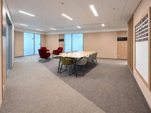 Pronájem kanceláře, Praha - Košíře, Vrchlického, 750 m2