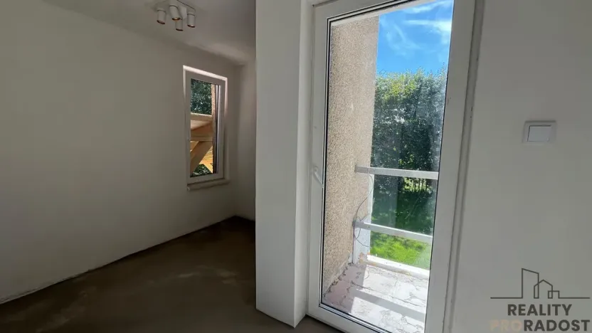Prodej rodinného domu, Hrádek, 197 m2