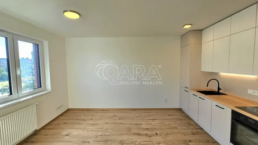 Pronájem bytu 2+kk, Praha - Hlubočepy, Fabiánové, 42 m2