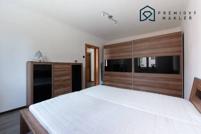 Prodej bytu 2+1, Chomutov, Fügnerova, 58 m2