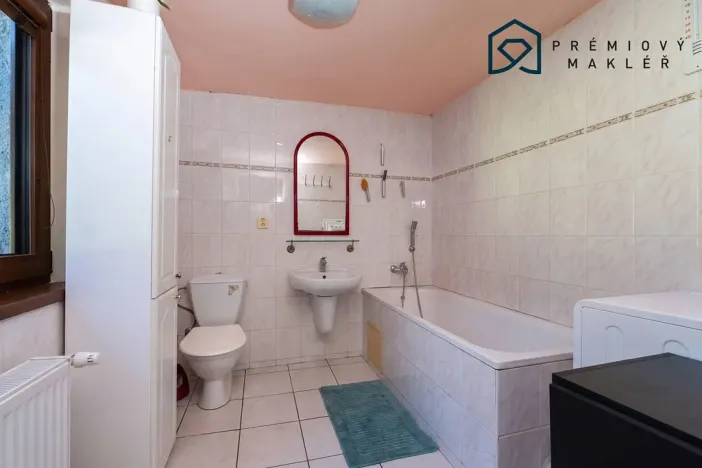 Prodej rodinného domu, Brandov, Rudé armády, 300 m2