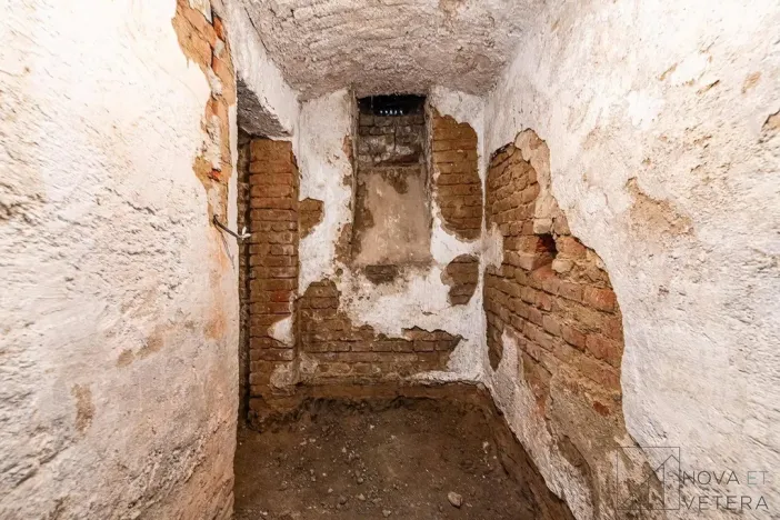Prodej obchodního prostoru, Praha - Vinohrady, Chodská, 99 m2