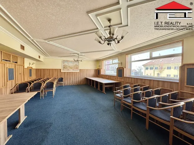 Prodej komerční nemovitosti, Pozořice, Na Městečku, 3138 m2