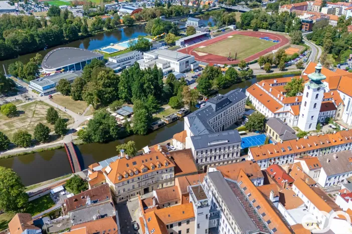 Prodej komerční nemovitosti, České Budějovice, Sokolský ostrov, 70 m2