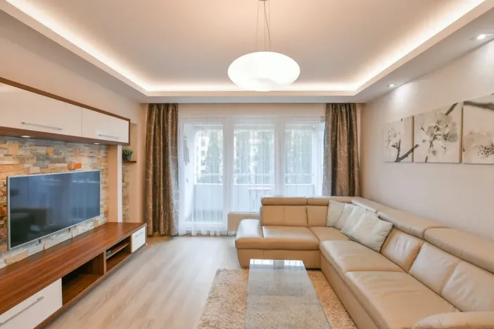 Pronájem bytu 2+1, Praha - Bubeneč, Národní obrany, 74 m2