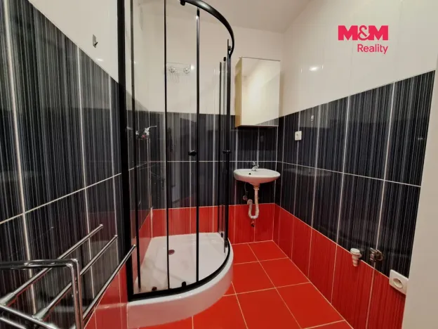 Pronájem bytu 2+kk, Kladno, Průchova, 47 m2